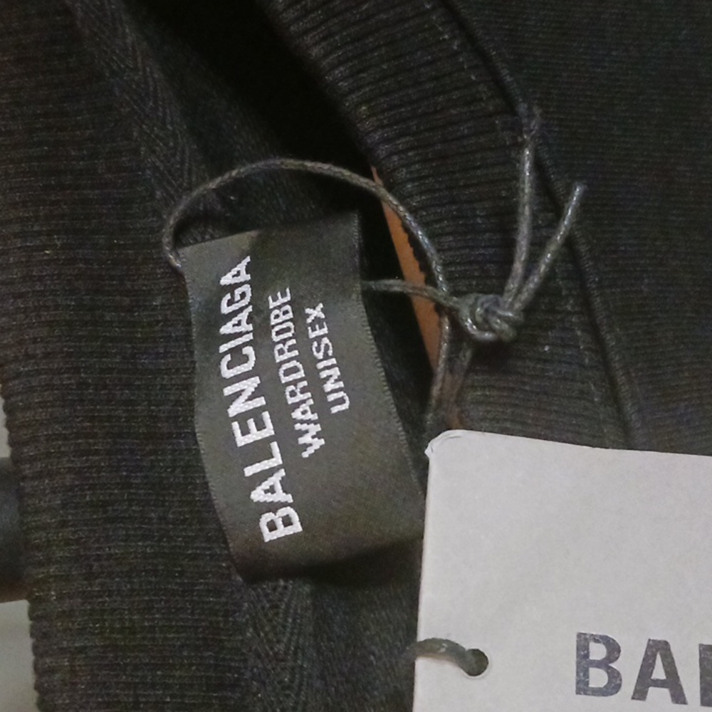 NWT Balenciaga Black Sweatshirt Size M - Picture 3 of 6